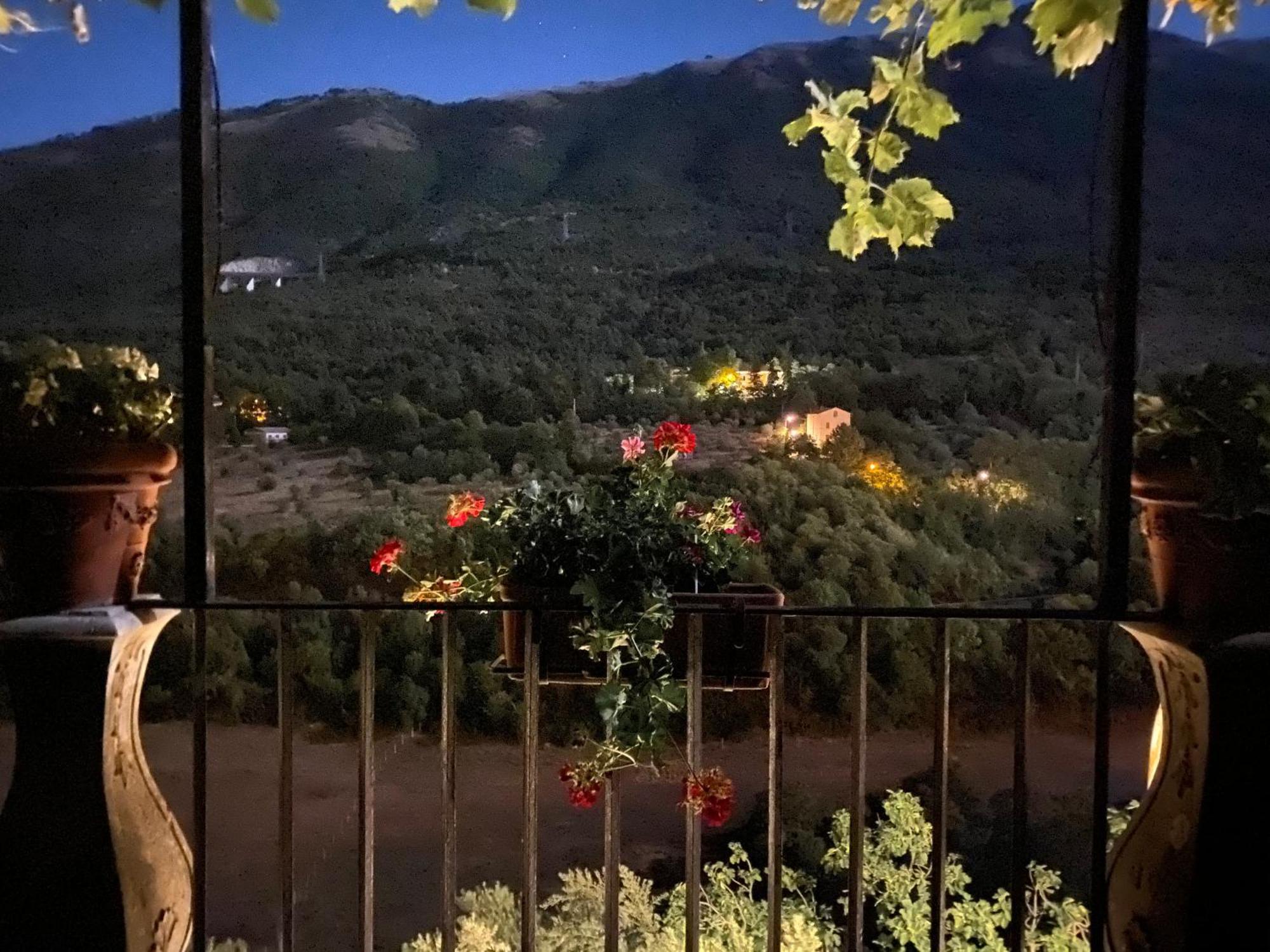 Il Giardinetto Di Pettorano Bed & Breakfast Pettorano sul Gizio Екстериор снимка