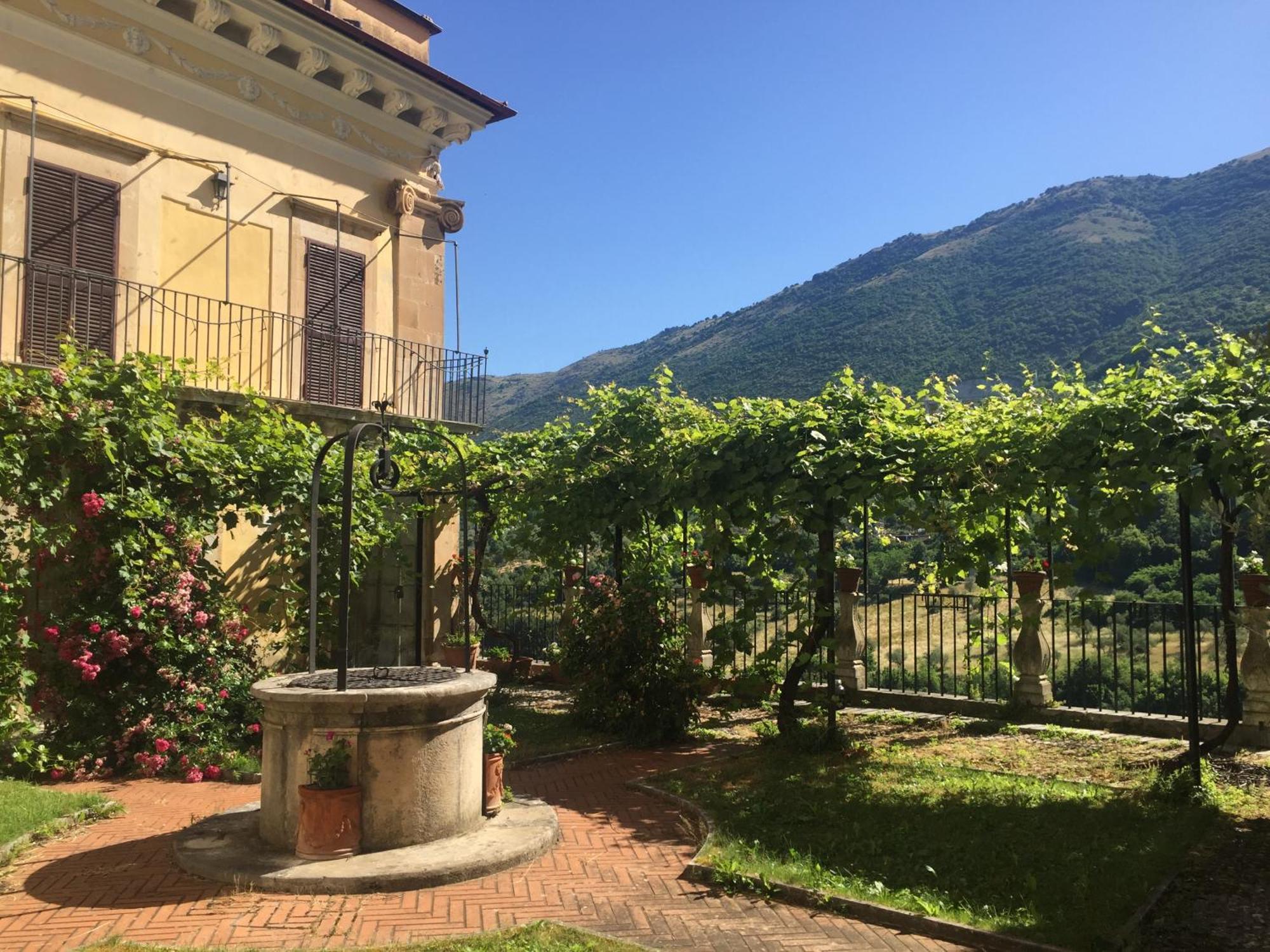 Il Giardinetto Di Pettorano Bed & Breakfast Pettorano sul Gizio Екстериор снимка